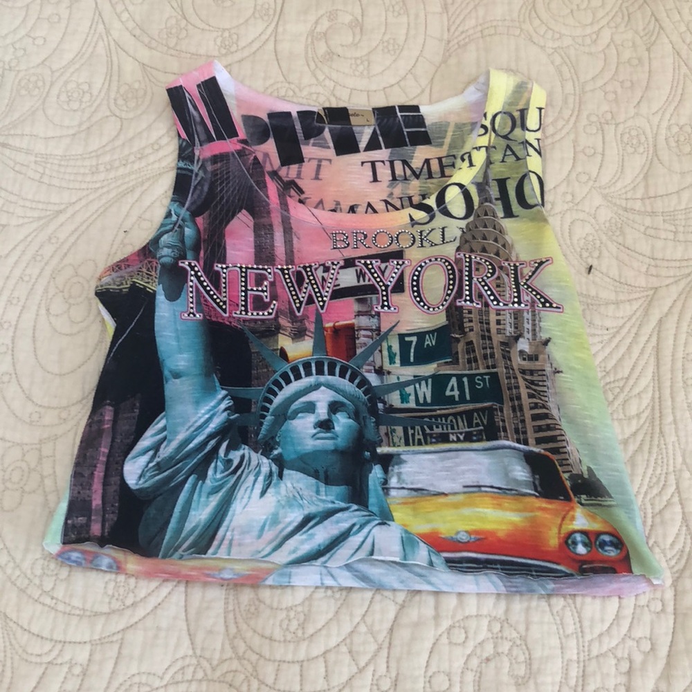 NYC cropped tank top